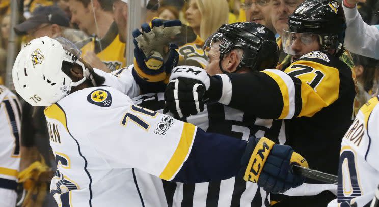 Pittsburgh Penguins center Evgeni Malkin (71) fights with Nashville Predators defenseman P.K. Subban (76) during the third period of Game 2. (Charles LeClaire-USA TODAY Sports)