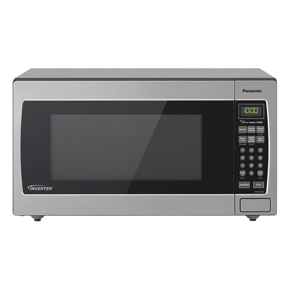 8) Panasonic Full-Size Microwave Oven