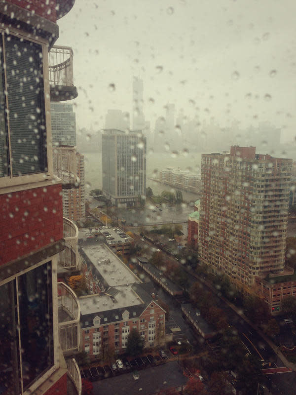 Looking out of my window, seems like NYC is disappearing... Terrible... Now, it's raining outside. (photo @Violet_XiYi)