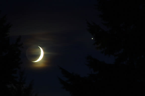 Skywatcher Samuel J. Hartman captured this close-up view of Venus near the crescent moon on Sept. 8, 2013 from State College, Pa.