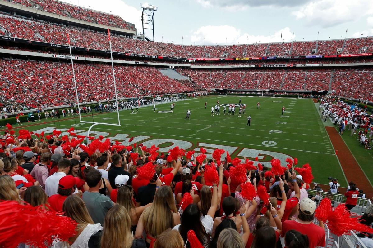 Georgia reveals starting time for first home game