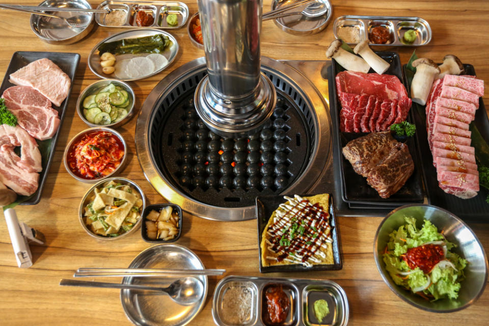 mul gogi kbbq - dishes