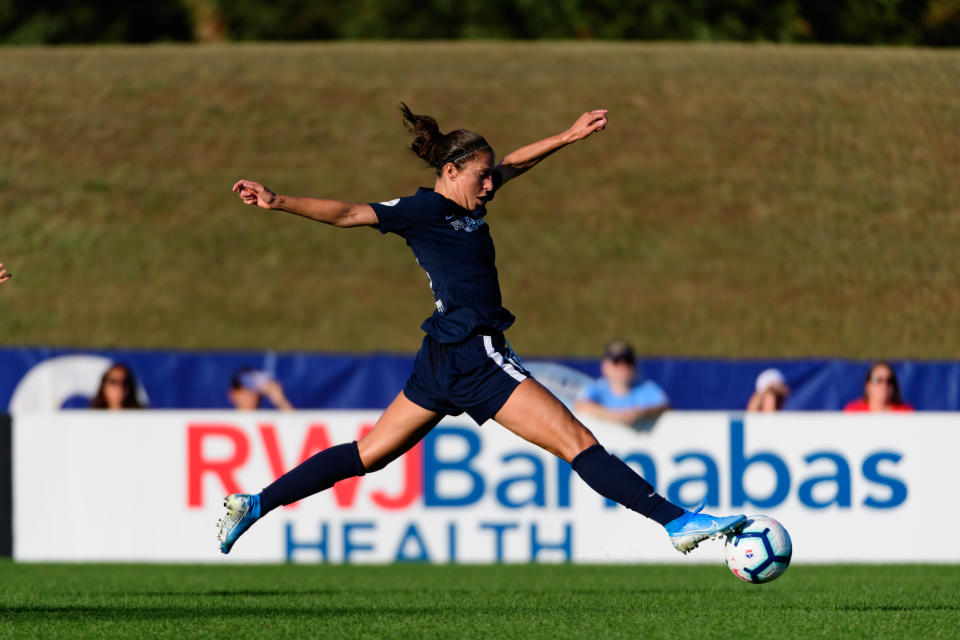 PISCATAWAY, NJ - SEPTEMBER 15: Carli Lloyd #10 of Sky Blue FC during a game between Chicago Red Stars and Sky Blue FC at Yurcak Field Rutgers University on September 15, 2019 in Piscataway, New Jersey. (Photo by Howard Smith/ISI Photos/Getty Images).