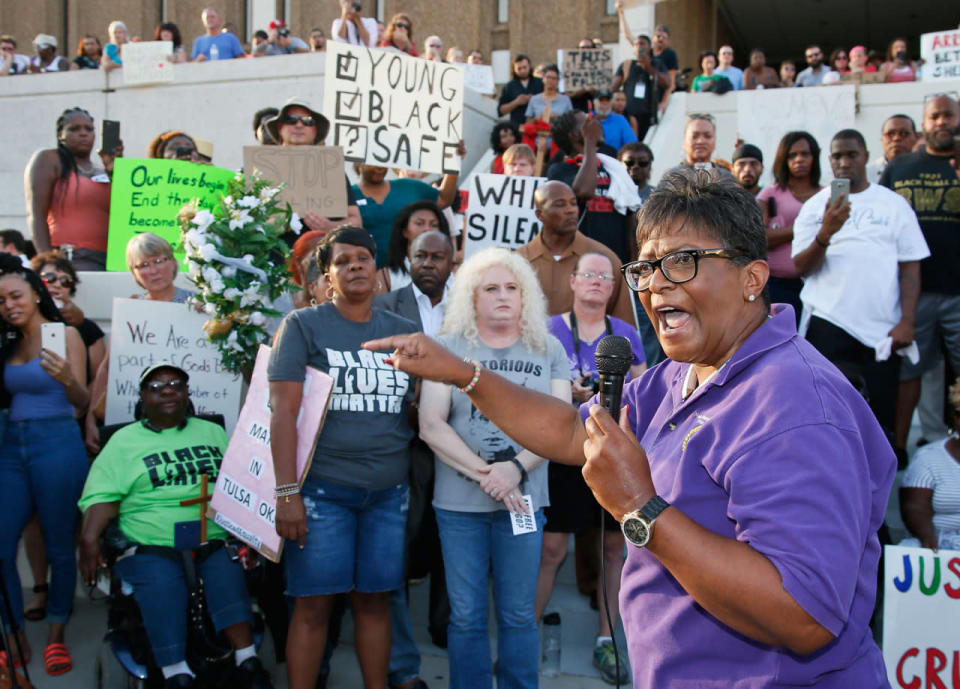 Terence Crutcher fatally shot by Tulsa, Okla., police officer