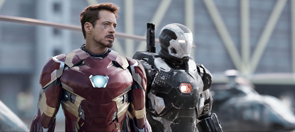 <p>Die Hauptrolle in “Iron Man” ging bekanntermaßen an Robert Downey Jr. Der gefeierte Charakterdarsteller war wegen seiner Drogensucht in ein Karrieretief geraten. “Iron Man” wurde zu seinem endgültigen Comeback und machte Downey Jr. zu einem der größten Stars in Hollywood. (Bild: ddp Images) </p>