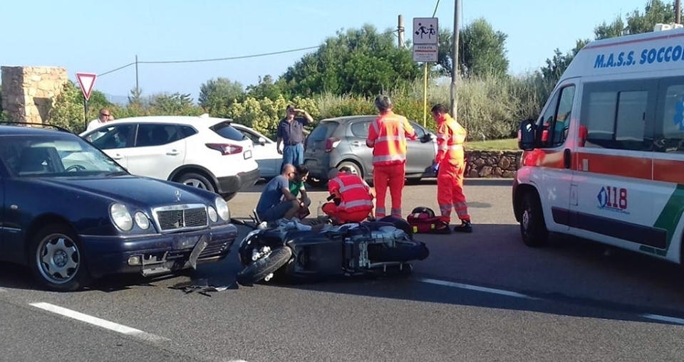 George Clooney was rushed to the hospital after crashing his motorbike in Sardinia, Italy. (Photo: Ciaopix/Frezza Lafata/Backgrid)