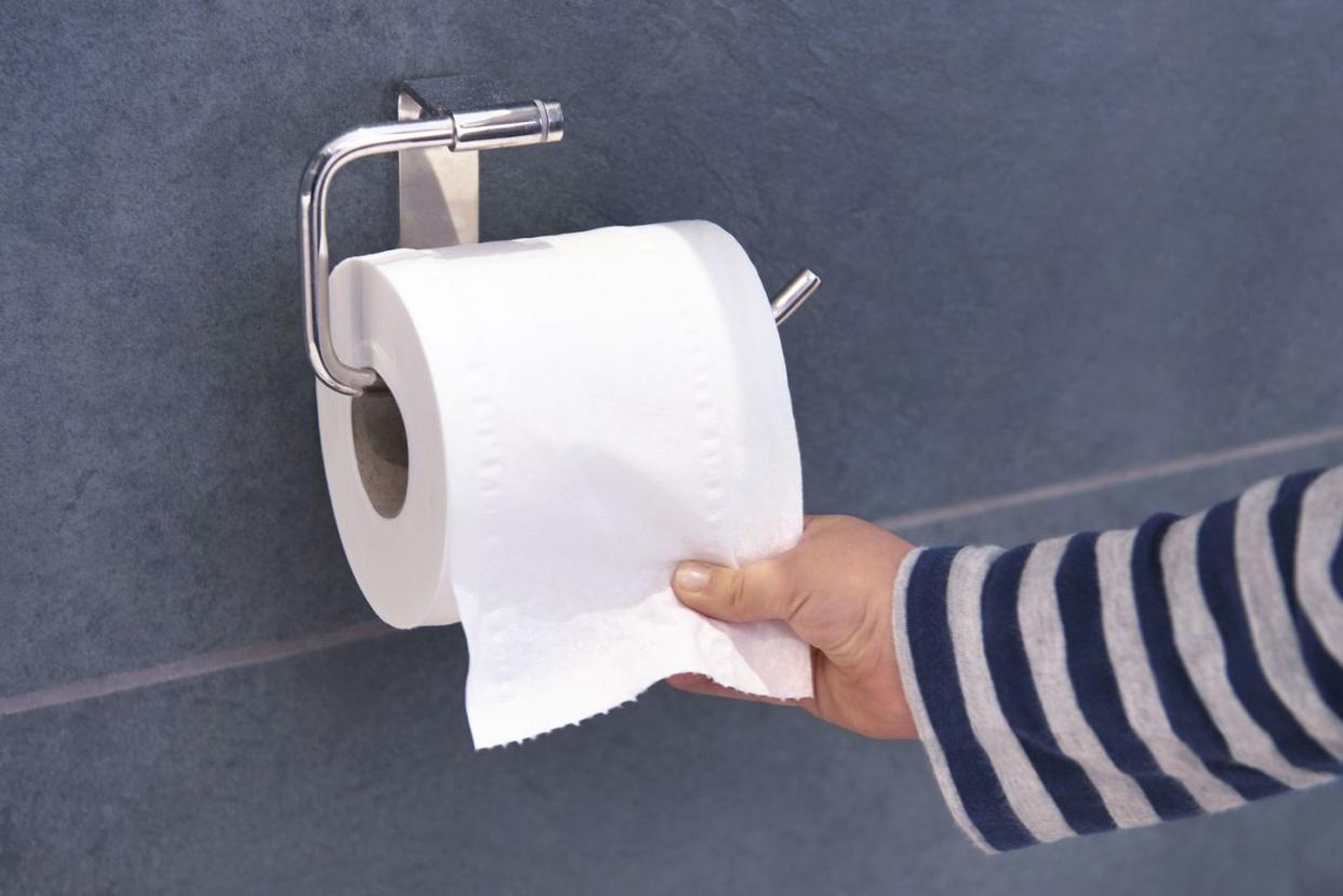 april fools day pranks toilet paper