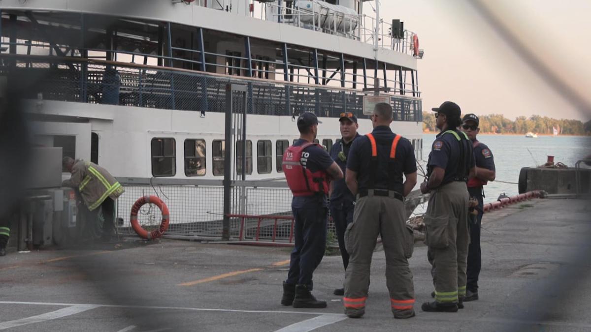 ‘Mechanical issue’ knocks aging Toronto Island ferry out of service