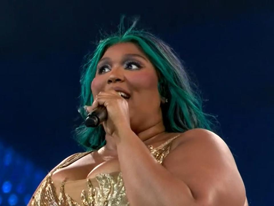 Lizzo on stage at Glastonbury 2023 (BBC)