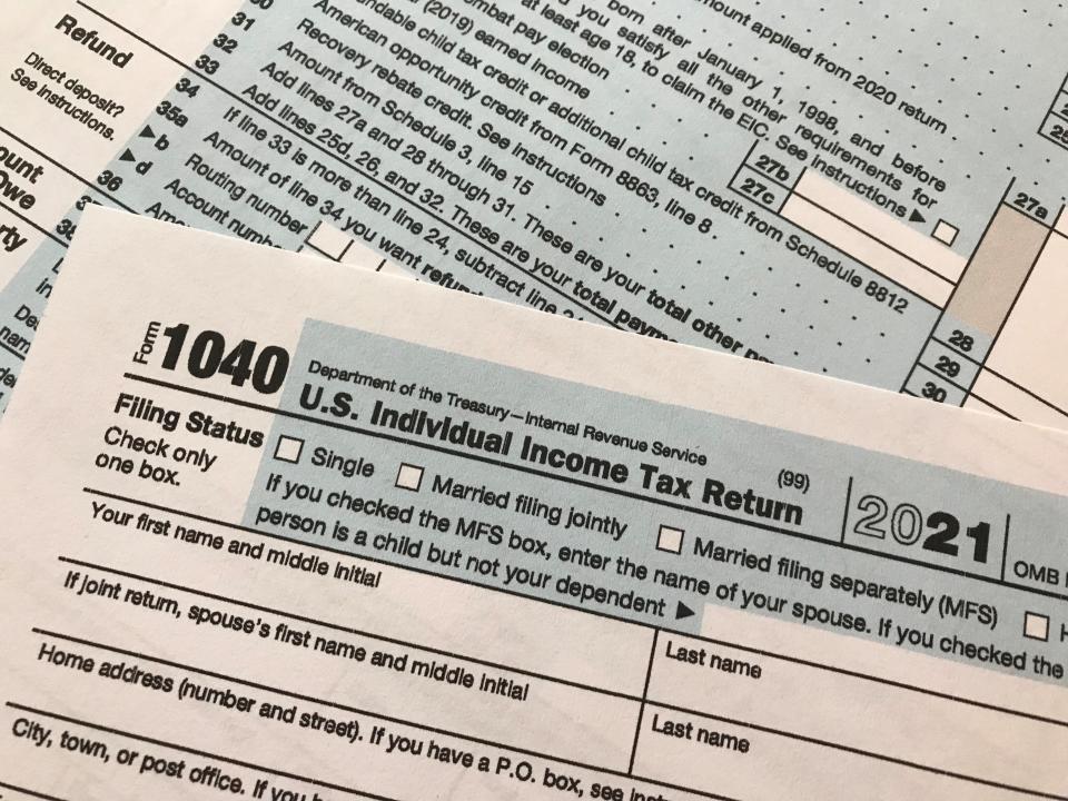 O IRS começou a aceitar e processar as declarações de imposto de renda federal de 2021 em 24 de janeiro de 2022.