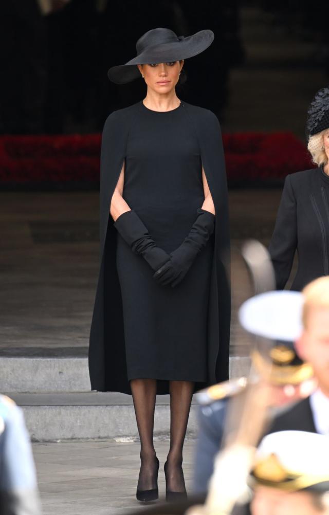 What the Duchess of Sussex's summer dress and flats tell us about her  maternity leave style