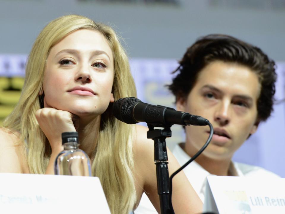 lili reinhart cole sprouse san diego comic con 2018