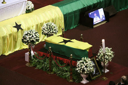 The flag-draped casket of the former United Nations Secretary General Kofi Annan, who died in Switzerland, is seen during the funeral service at the international Conference Centre in Accra, Ghana September 13, 2018. Reuters/Francis Kokoroko