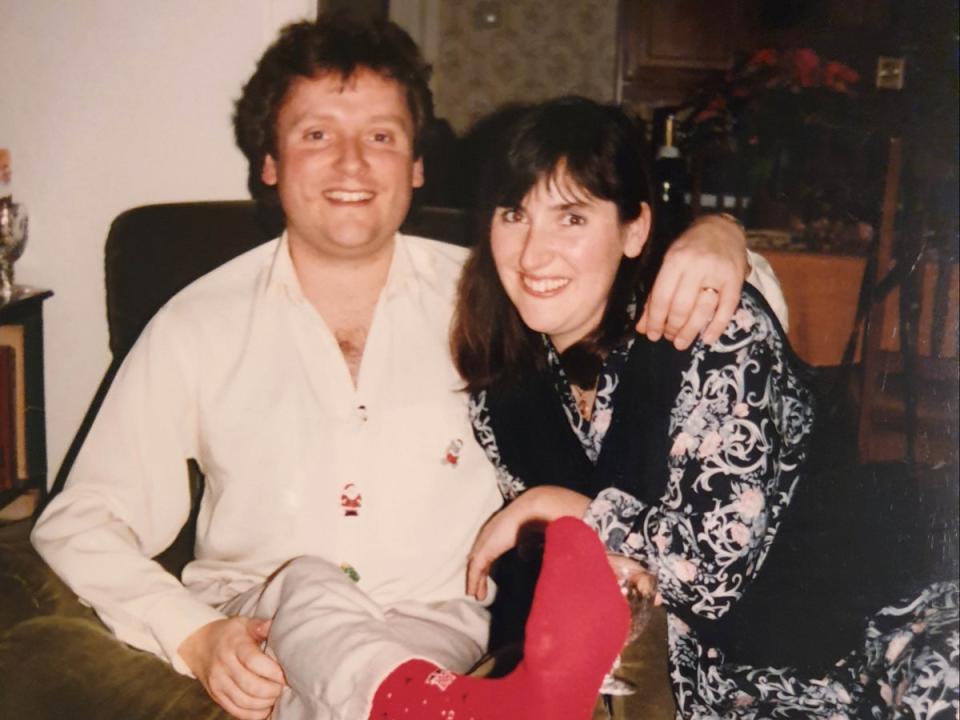 Amanda Patton with her brother Simon Cummings who was infected with HIV through his treatment for haemophilia and died in 1996, aged 38 (Amanda Patton/PA Wire)