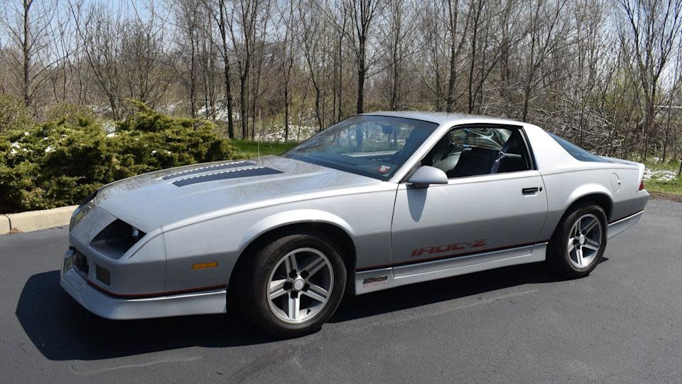 What&#x002019;s The Best Muscle Car For Under $25,000? 