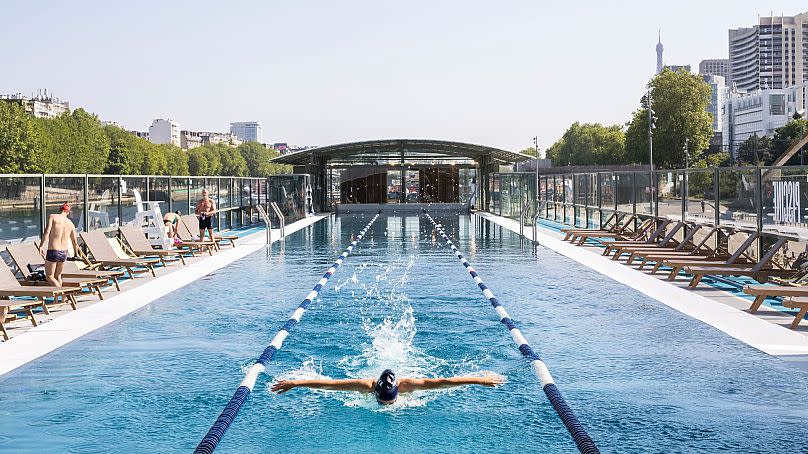 Annette K has a rooftop pool.