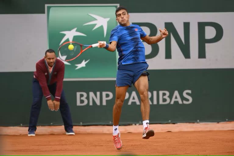 Román Burruchaga, a un triunfo de entrar en el cuadro principal de Roland Garros