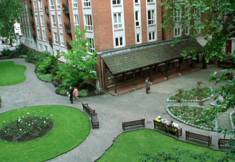 Postman Park is seen in the film “Closer” starring Jude Law, Natalie Portman and Julia Roberts. In the film, some of the characters meet and go for a stroll through this park to discover that the plaques on the wall are dedicated to people who gave their lives saving others. Postman Park is located around the corner from St. Pauls Cathedral, London.