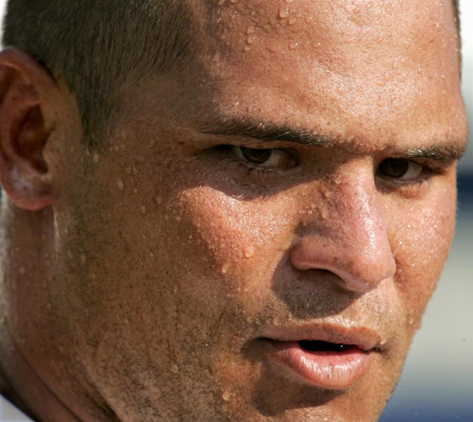 Former Bears center Olin Kreutz could be a pretty serious guy. (AP)