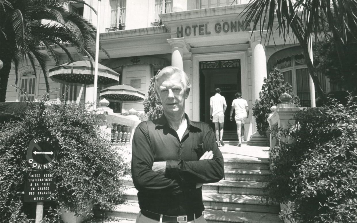 Garrett in Cannes, 1980 - Campaign Photographic Archive at History of Advertising Trust