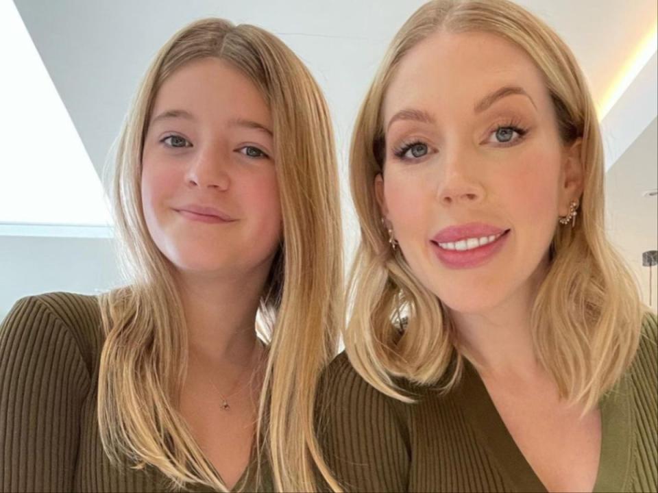 Katherine Ryan and daughter (Instagram / @katbum)