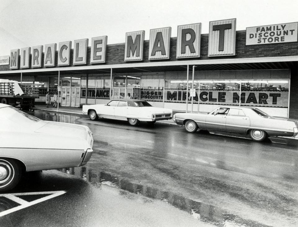 Miracle Mart opens in 1970 at Midway Plaza on the Akron-Tallmadge line.