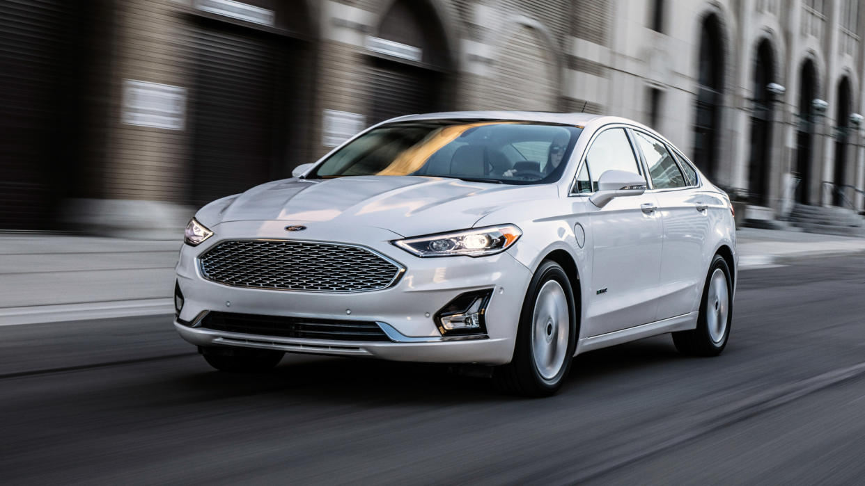 The 2020 Ford Fusion carries forward sleek, modern styling with, hybrid and plug-in hybrid capability and available new tech features to improve convenience and connectivity.