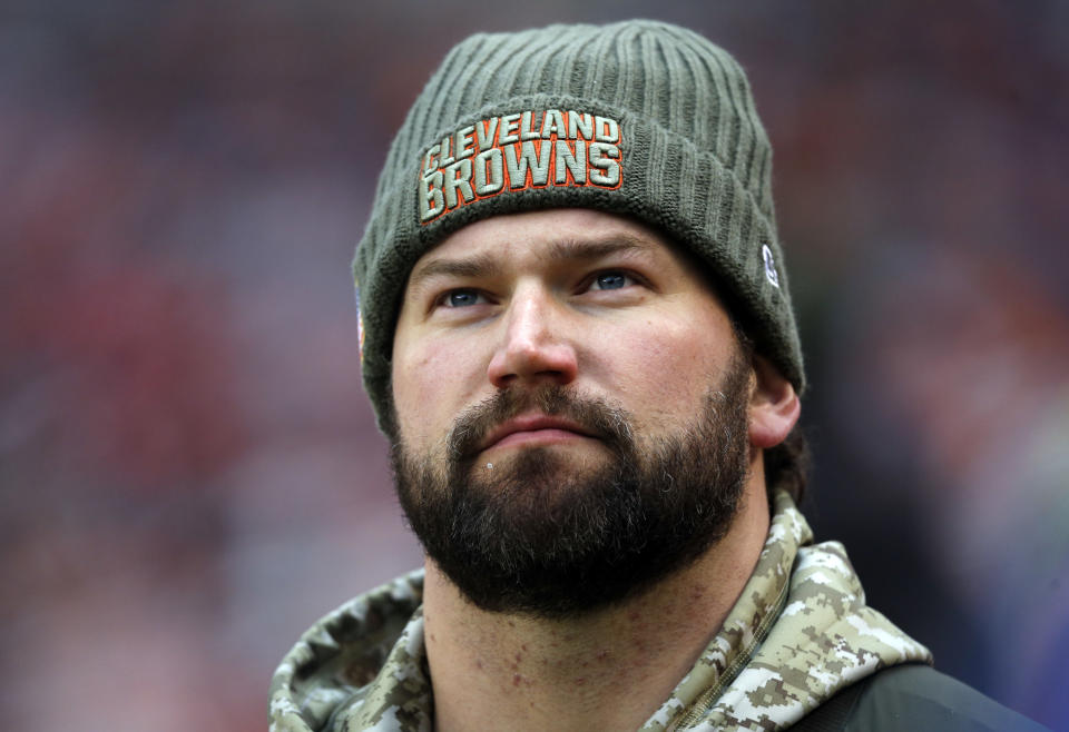 Cleveland Browns tackle Joe Thomas called out Troy Aikman for comments during Thursday's Lions-Vikings broadcast. (AP)