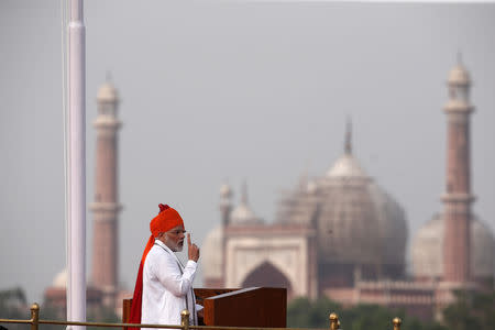 Prime Minister Narendra Modi gestures as he addresses the nation from the historic Red Fort during Independence Day celebrations in Delhi, August 15, 2018. REUTERS/Adnan Abidi