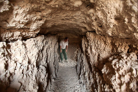 A tunnel used by Islamic State militants is seen in the town of Gwer, northern Iraq August 31, 2016. REUTERS/Azad Lashkari /File Photo