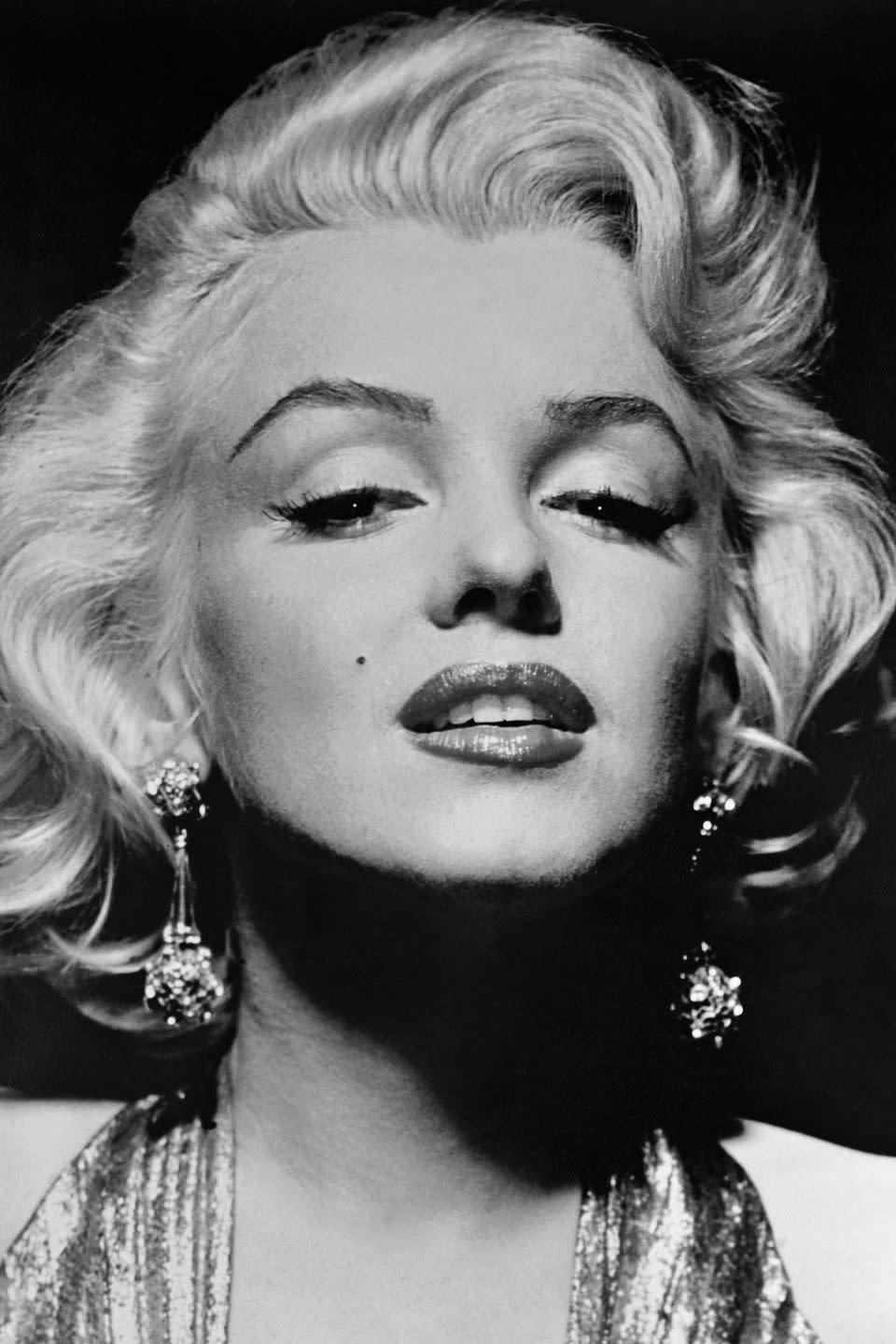 50 Insanely Glamorous Photos of Marilyn Monroe You Have to See Right Now