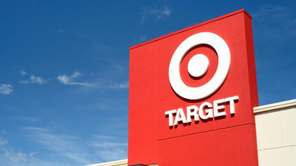 How To Earn $500 A Month From Target Stock After Downbeat Q1 Earnings