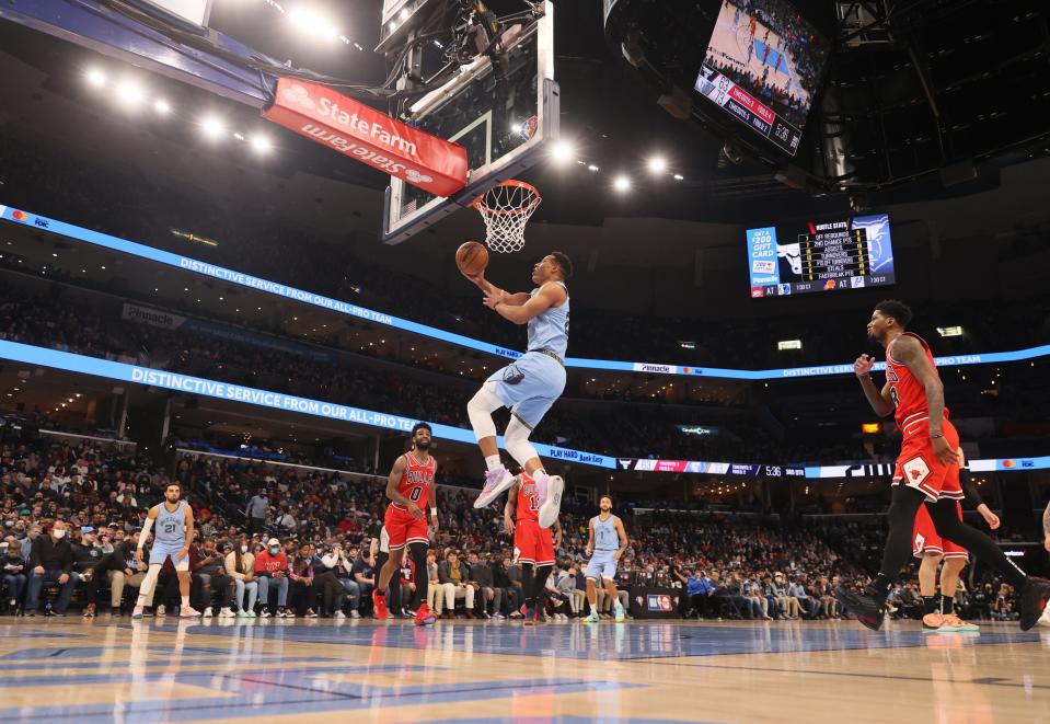 Memphis Grizzlies guard Desmond Bane lays the ball up against the Chicago Bulls at FedExForum on Monday, Jan. 17, 2022. 