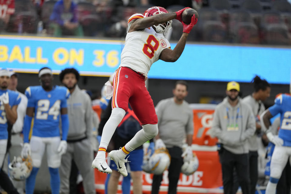 Kansas City Chiefs wide receiver Justyn Ross makes a catch during the first half of an NFL football game against the Los Angeles Chargers, Sunday, Jan. 7, 2024, in Inglewood, Calif. (AP Photo/Ashley Landis)
