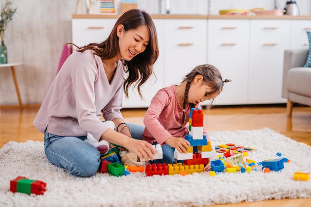 You may be able to provide your child with the attention they need in 10-minute daily increments. (Photo: urbazon via Getty Images)