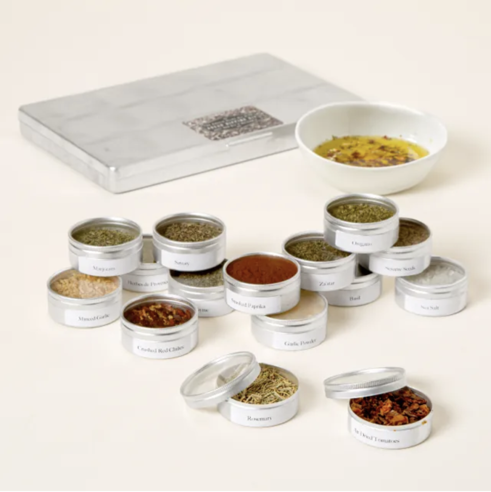 37) Gourmet Oil Dipping Spice Kit