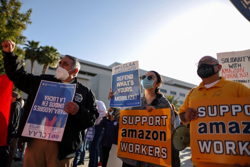 FILE PHOTO: Protest in support of the unionizing efforts of the Alabama Amazon workers, in Los Angeles
