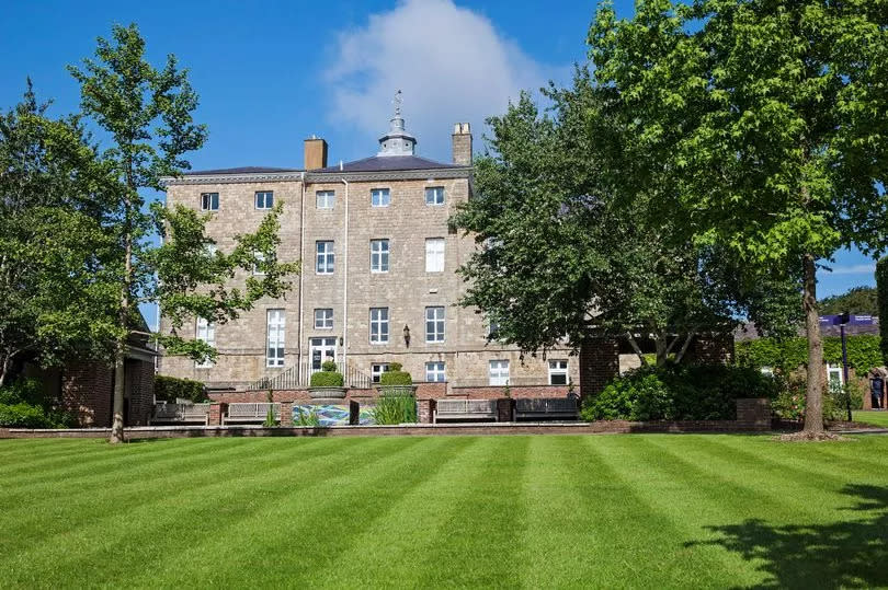 Sevenoaks School is said to have been first established in 1432