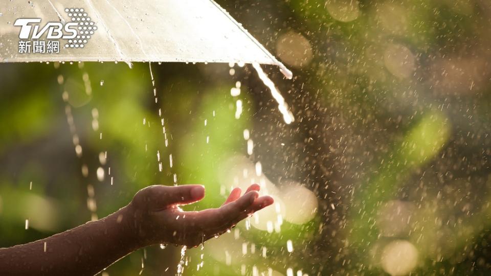 今日水氣稍增，北部地區午後降雨機率稍微增加。（示意圖，與本事件無關／shutterstock達志影像）