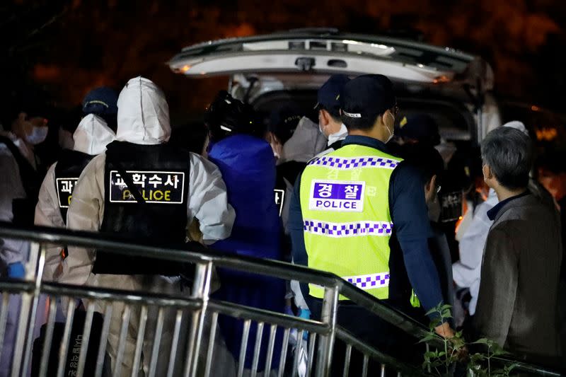 Search operation for Seoul Mayor Park Won-soon in Seoul