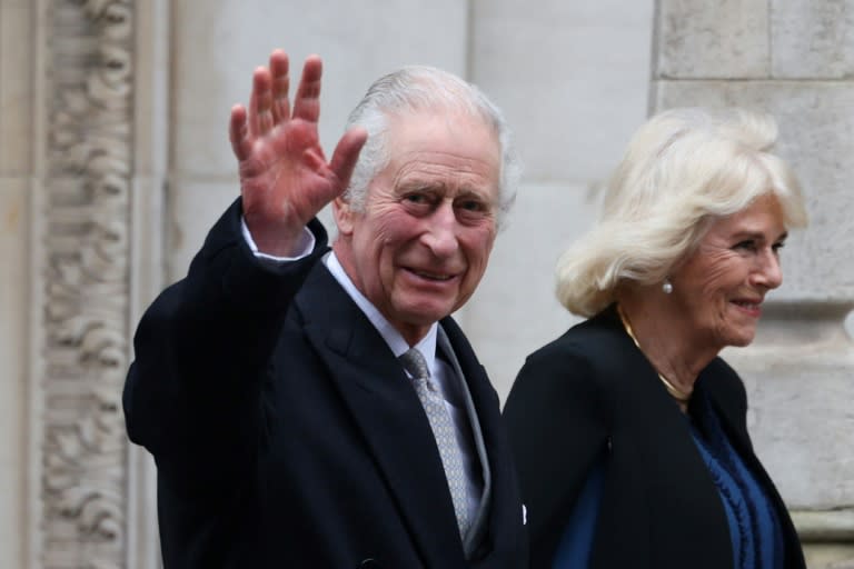 Le roi Charles III avec la reine Camilla , à Londres, le 29 janvier 2024 (Daniel LEAL)