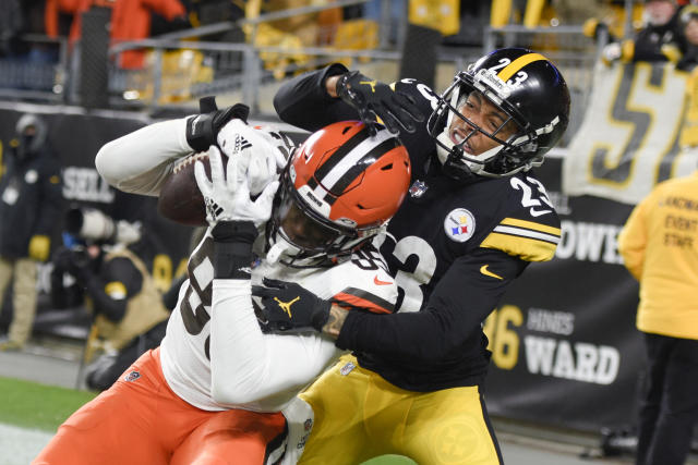 Despite poor performance, Steelers give Joe Haden game ball