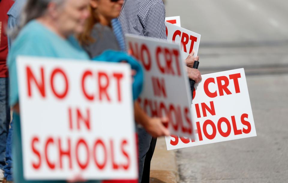 In May 2021, protestors gathered outside the Springfield Public Schools to protest critical race theory, which they alleged was part of mandatory teacher training.