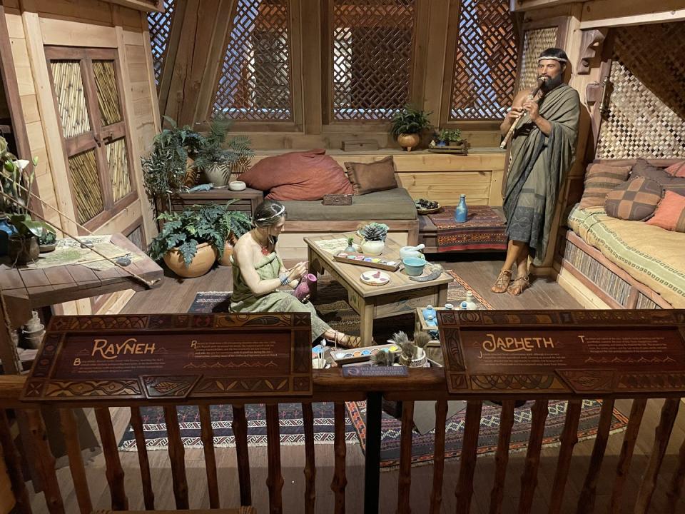 <span class="caption">The living quarters of Japheth (Noah’s son) and his wife, Rayneh, aboard the Ark.</span> <span class="attribution"><span class="source">Susan Trollinger</span>, <a class="link " href="http://creativecommons.org/licenses/by/4.0/" rel="nofollow noopener" target="_blank" data-ylk="slk:CC BY;elm:context_link;itc:0;sec:content-canvas">CC BY</a></span>