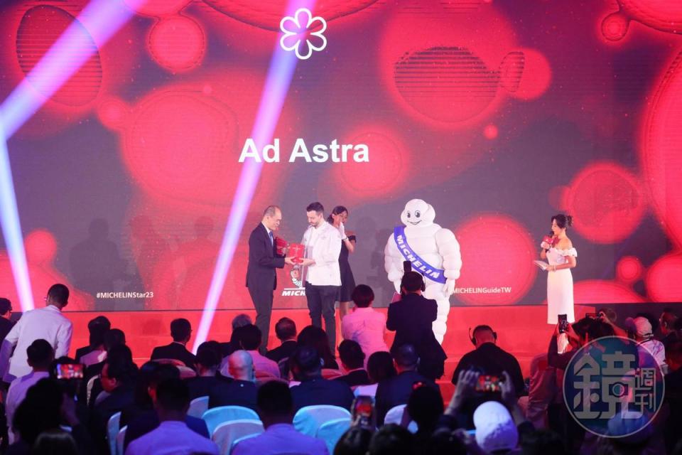 來自紐約的年輕主廚Kevin Rose，來到台灣開設的人生首間餐廳「Ad Astra」拿到一星。