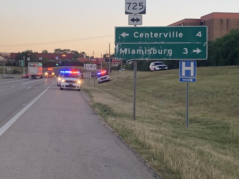 Multiple police agencies were on scene of a crash on SR-725 near I-75 S just before 9 p.m.