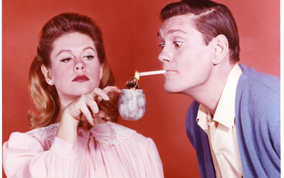 Elizabeth Montgomery and Dick York as Samantha and Darren in Bewitched - Getty