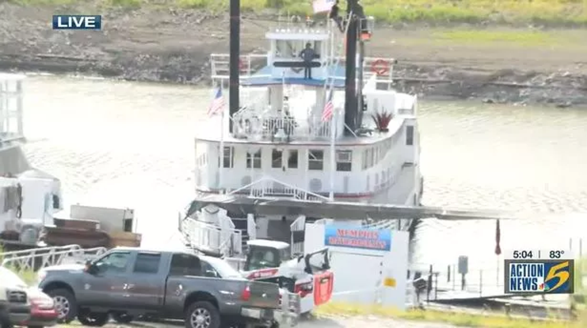 Memphis Riverboats claim they have video footage of Ms Taylor as the boat was pulling into the harbour (Action 5 News)