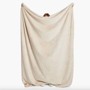 nordstrom-spring-sale-unhide-blanket