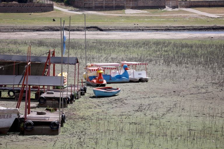 La bajante del río San Antonio afectó a las actividades que se hacen en sus aguas